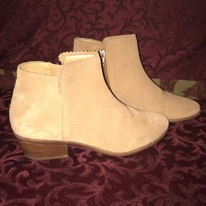 Jack Rogers | Women’s | size 7M | NEW !